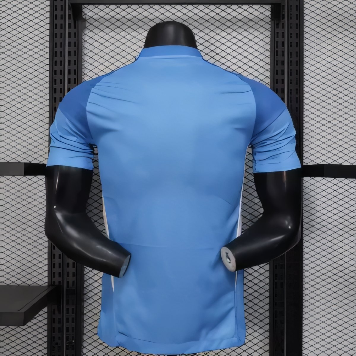 Real Madrid Goalkeeper Kit 25/26 (PV) (Blue) - Image 2