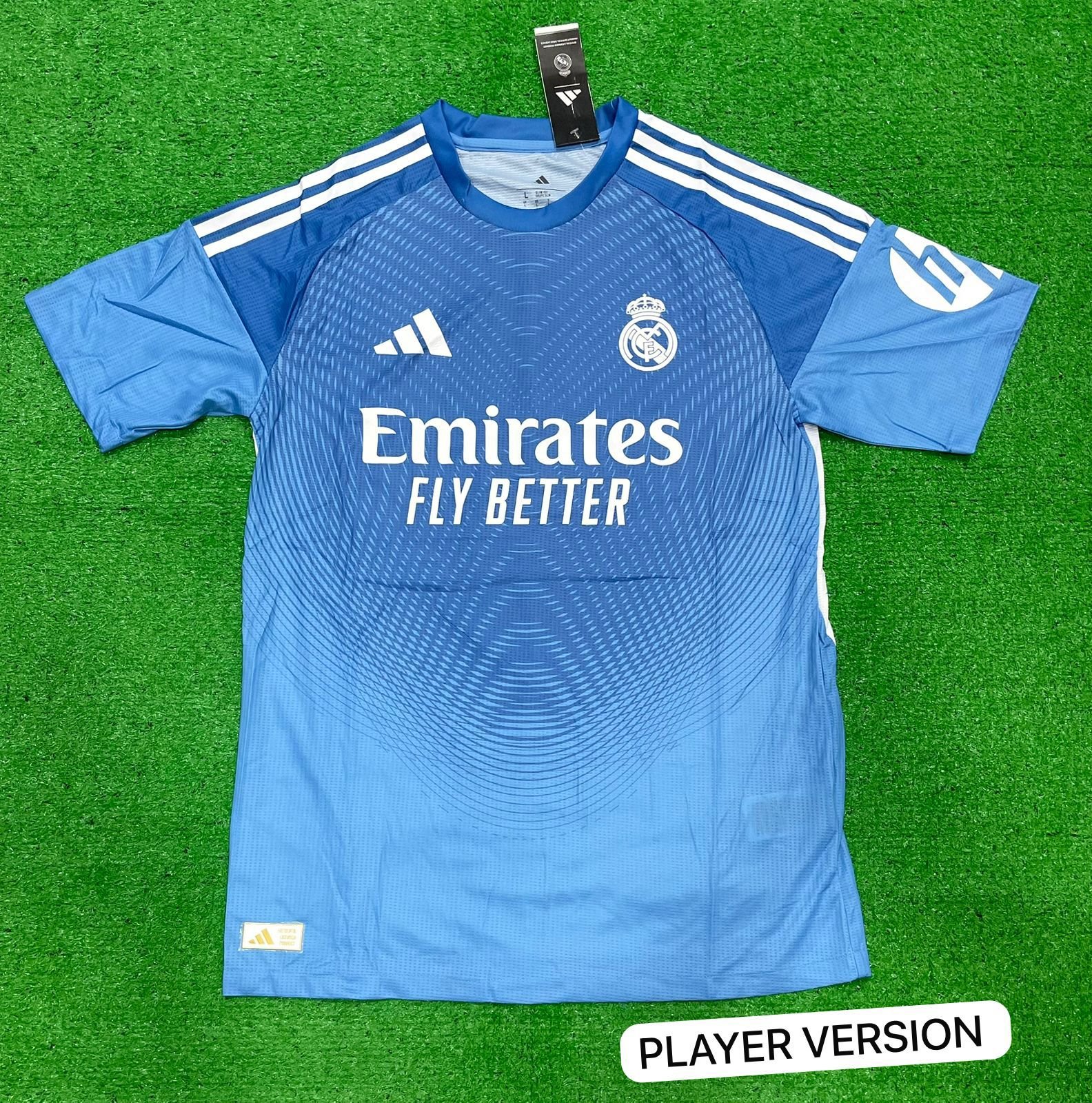 Real Madrid Goalkeeper Kit 25/26 (PV) (Blue) - Image 3