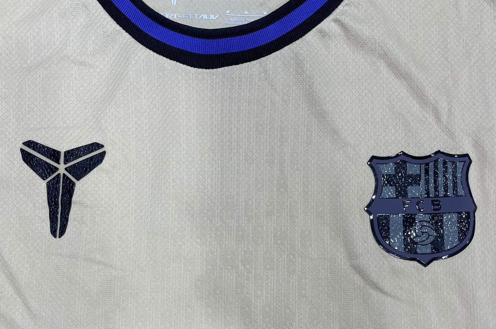 Barcelona Away Kit 25/26 (FC SET) - Image 2