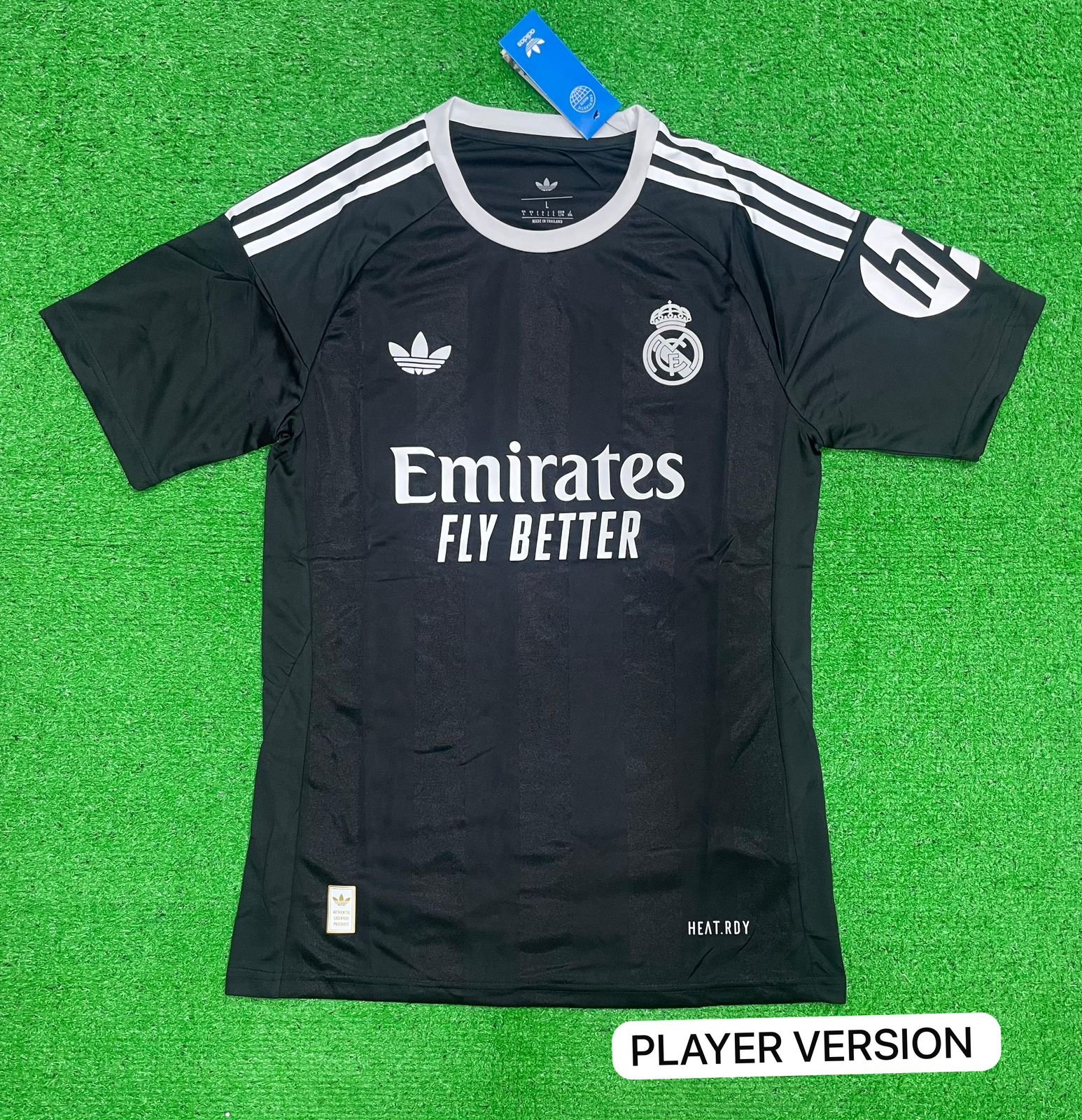 Real Madrid Goalkeeper Kit 25/26 (PV) (Black) - Image 3