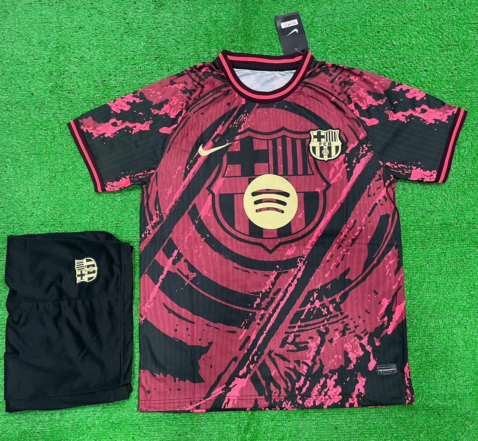 Barcelona Red Special Edition 24/25 (FC Set)