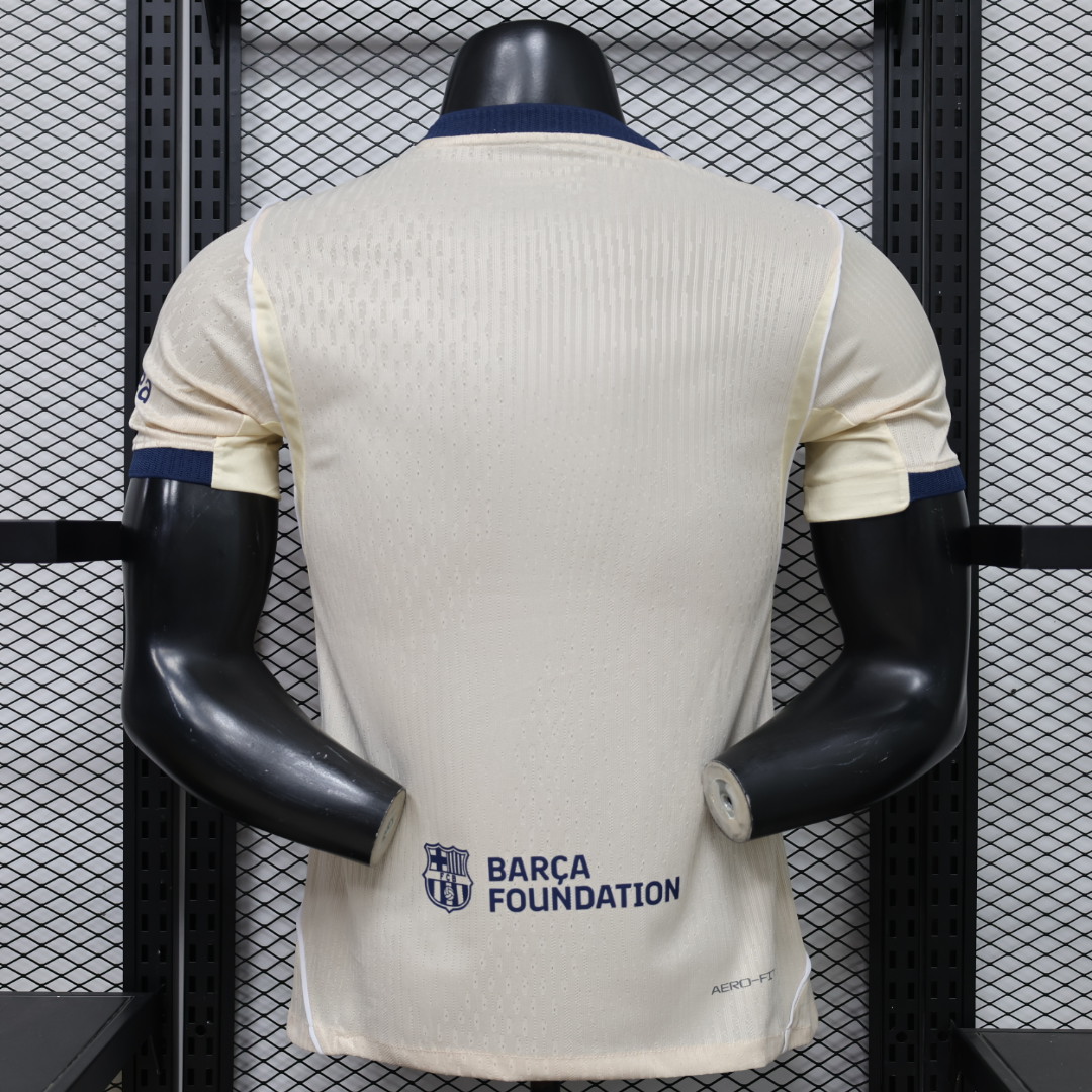 Barcelona Fourth Kit 26/27 (PV) - Image 5